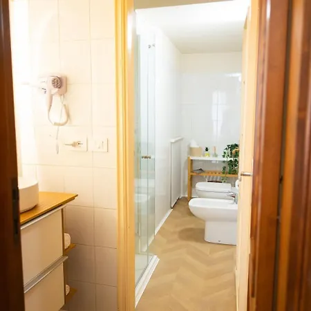 Daire Vrenozi 155 A Due Passi Dall Ospedale *