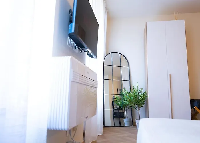 Vrenozi 155 A Due Passi Dall Ospedale * 피아첸차